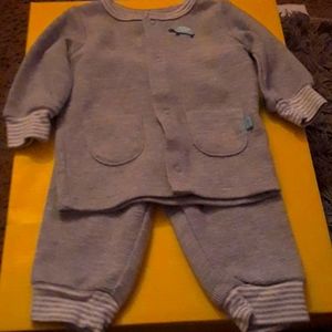 Baby clothes